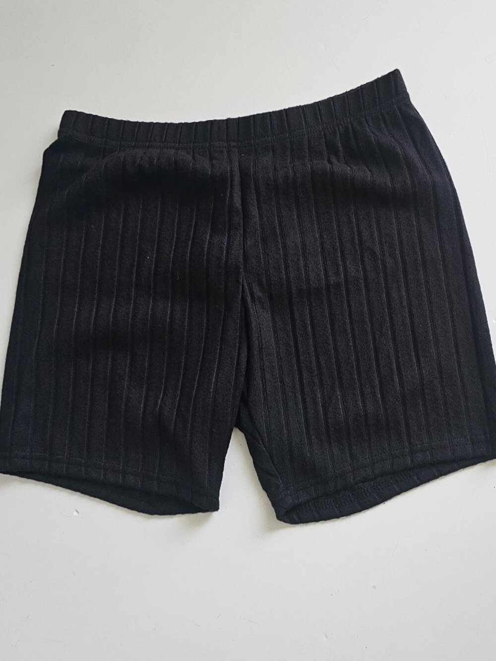 Women's Casual Ribbed Short Black Size L NEW